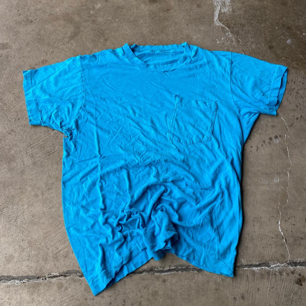 VINTAGE 80S TEAL DISTRESSED T-SHIRT SZ MEDIUM